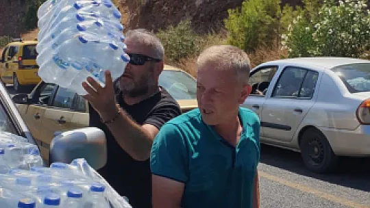 Kökten, 'Tatilini iptal eden misafirlerimiz var'