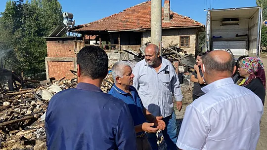 Başkan Otgöz, Evleri Yanan Ailelerinin Acısını Paylaştı