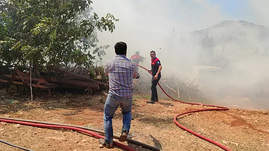 Seydikemer'deki yangınlar kontrol altına alındı