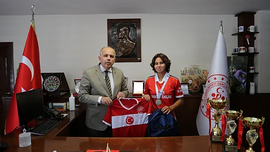 Muğla Gençlik ve Spor Kulübü Türkiye Şampiyonu oldu