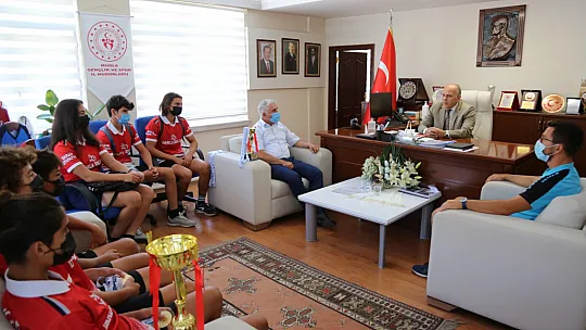 Muğla Gençlik ve Spor Kulübü Türkiye Şampiyonu oldu