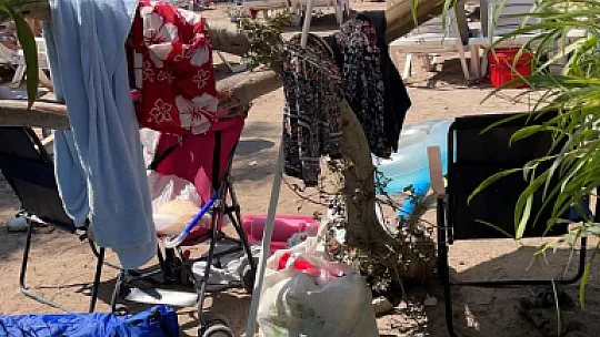 Seksenler dizisi oyuncusu Özlem Balcı, 'Ölüdeniz bu kadar özeni ve hassasiyeti hak etmiyor mu?'