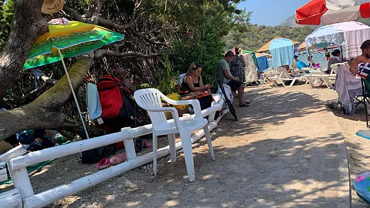 Seksenler dizisi oyuncusu Özlem Balcı, 'Ölüdeniz bu kadar özeni ve hassasiyeti hak etmiyor mu?'