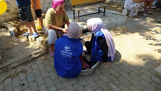 Muğla Gençlik ve Spor İl Müdürlüğü yangından etkilenen mahallelerde destek çalışmalarına başladı
