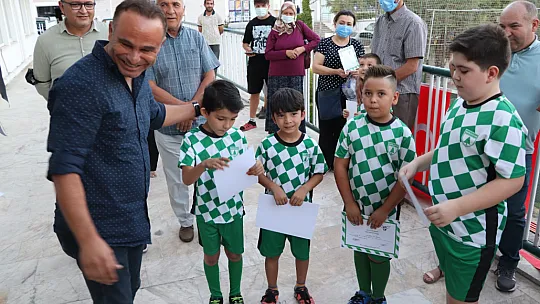 Muğlaspor yaz spor okulu mezuniyet töreni yapıldı