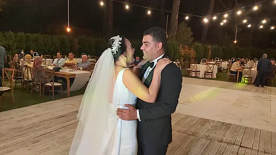 Çiftçi ve Sidan ailesinin mutlu günü