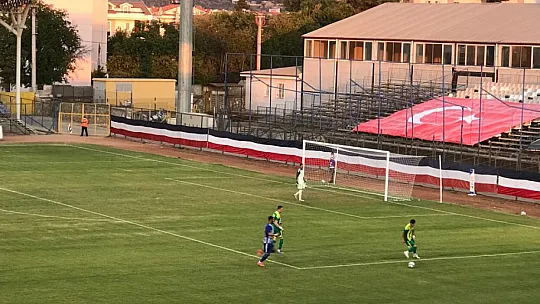 Teknik Direktör Dinçel, 'Fethiyespor camiasına bu 3 puanı armağan ediyorum'