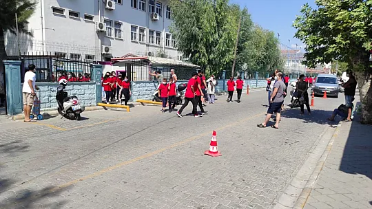 Velilerin kafaları karışık hangisi daha doğru?