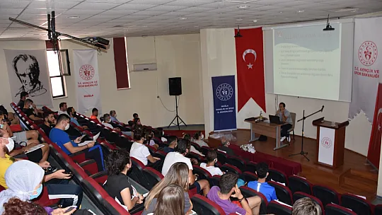 Hokey Antrenörlük Kursu Başladı