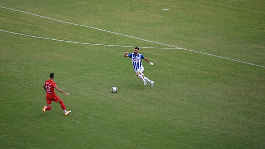 Fethiyespor deplasman galibiyetini aldı 2-4