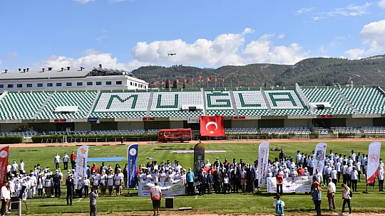 Muğla'da Avrupa Spor Haftası kapsamında 'Ulusal Herkes İçin Spor ve Sağlık Günleri' etkinlikleri açılış töreniyle başladı