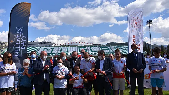 Muğla'da Avrupa Spor Haftası kapsamında 'Ulusal Herkes İçin Spor ve Sağlık Günleri' etkinlikleri açılış töreniyle başladı