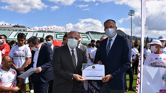 Muğla'da Avrupa Spor Haftası kapsamında 'Ulusal Herkes İçin Spor ve Sağlık Günleri' etkinlikleri açılış töreniyle başladı