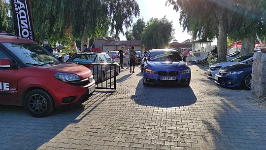 Otomobil severler 'Tuning Fest' etkinliğinde buluştu