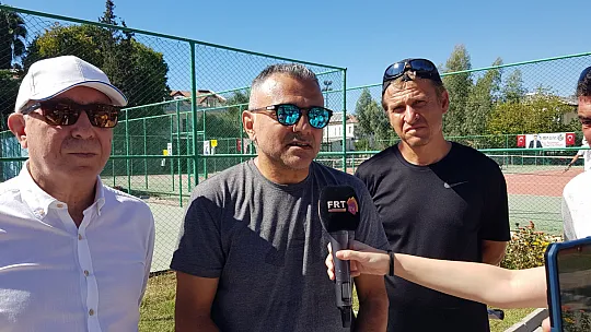 Tenis Turnuvası Ödül Töreni ile Sona Erdi