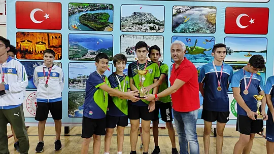 Menteşe Spor Salonu Masa Tenisi İl Birinciliği turnuvasına ev sahipliği yaptı