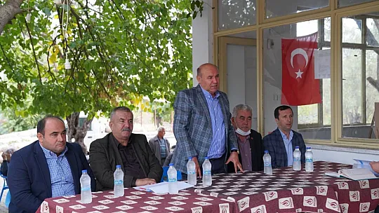 Başkan Otgöz, Seydikemer'i karış karış geziyor