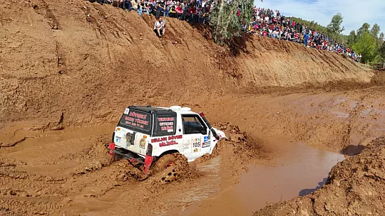 Türkiye Akdeniz Offroad Kupası 1. ayak Fethiye yarışı nefesleri kesiyor