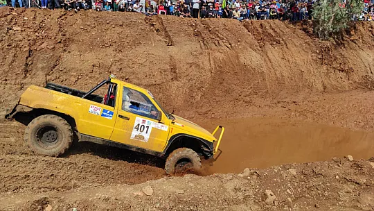 Türkiye Akdeniz Offroad Kupası 1. ayak Fethiye yarışı nefesleri kesiyor