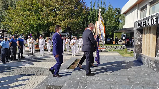 Muhtarlar Günü düzenlenen törenle kutlandı