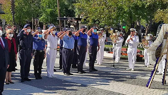 Muhtarlar Günü düzenlenen törenle kutlandı