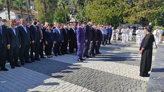 Muhtarlar Günü düzenlenen törenle kutlandı