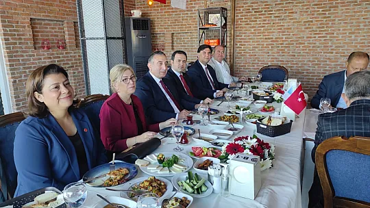 Fethiye Protokolünden Muhtarlar Derneğine ziyaret