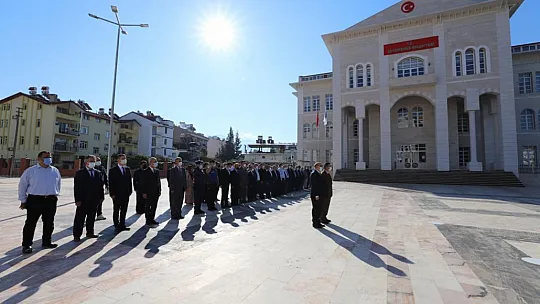 Seydikemer'de Muhtarlar Günü Coşkuyla Kutlandı