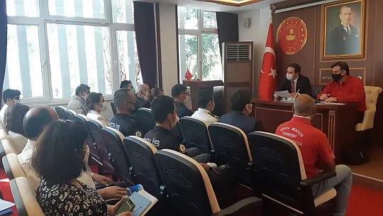 13. Uluslararası Arena Aquamasters Yüzme Şampiyonası başlıyor