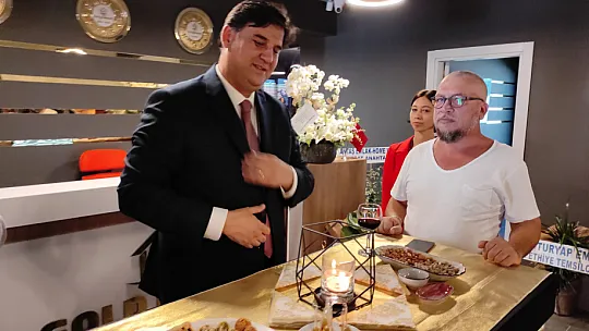 'Gold House' Görkemli Bir Törenle Açıldı