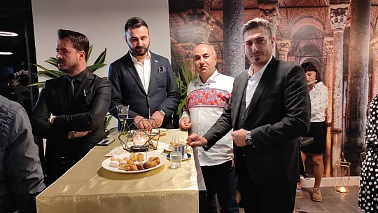 'Gold House' Görkemli Bir Törenle Açıldı