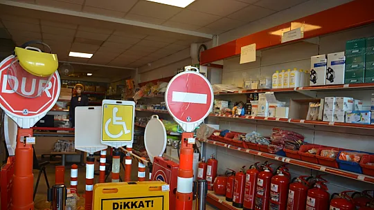 Yangına müdahalenin önemini FRT TV mikrofonlarına anlattı