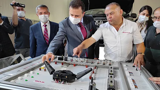 'Zanaatkarların kirli elleri medeniyetin aynasıdır'