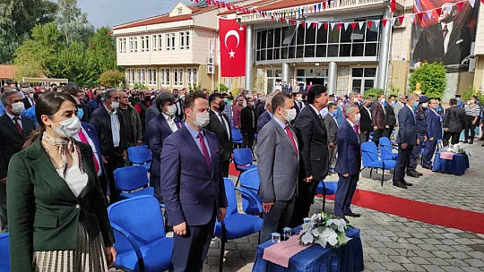 'Zanaatkarların kirli elleri medeniyetin aynasıdır'