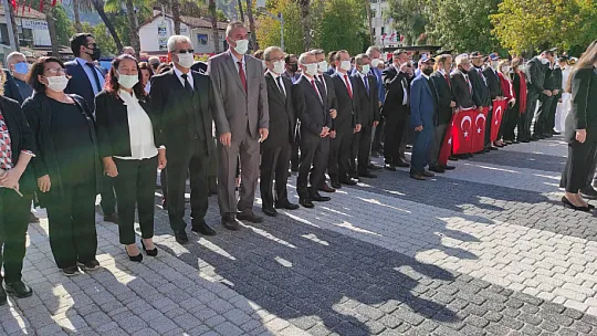 Fethiye'de Cumhuriyet coşkusu