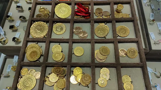 Altın hediye etmek hayal oluyor