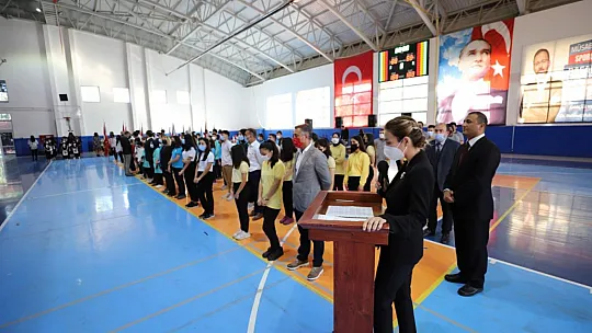 Seydikemer'de Cumhuriyet'in 98'nci Yılı Gururla Kutlandı