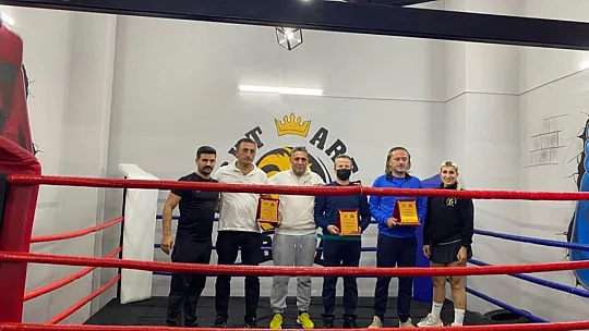 Boks Turnuvasına Arslan Fight Arena ev sahipliği yaptı