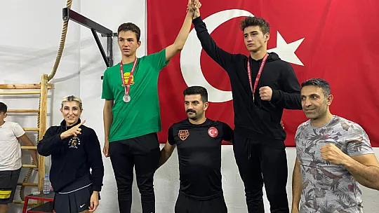 Boks Turnuvasına Arslan Fight Arena ev sahipliği yaptı