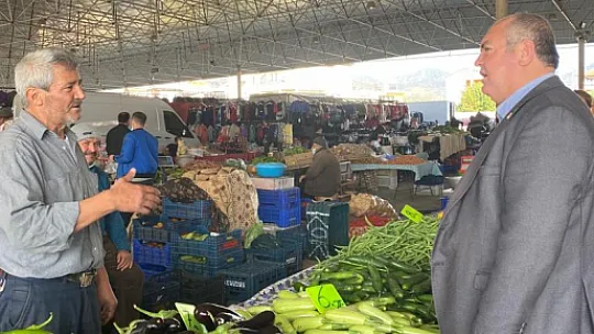 CHP'li Demir Pazar tezgâhı ziyaretinde