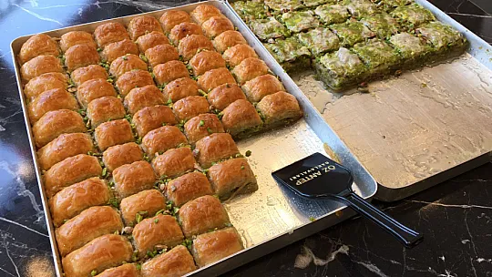 Özantep baklavaları Fethiye'de hizmete girdi