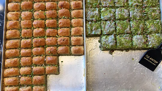 Özantep baklavaları Fethiye'de hizmete girdi