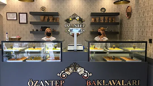 Özantep baklavaları Fethiye'de hizmete girdi