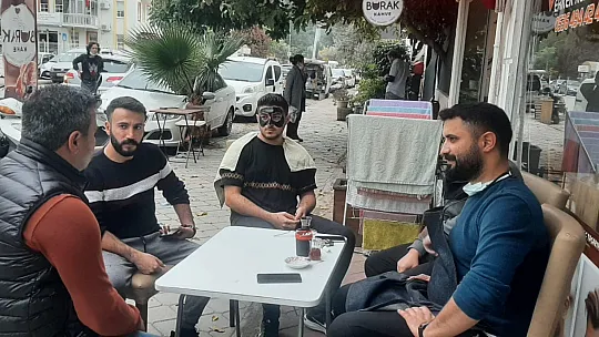 Başkan adayı Demirtaş 'Esnafımız yönetilen değil, yöneten olacak'
