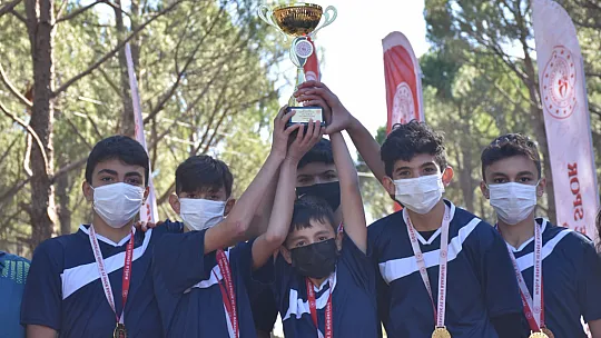 Okul Sporları Kros Yarışları Sona Erdi
