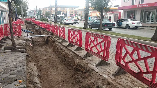 Altyapı çalışması başladı