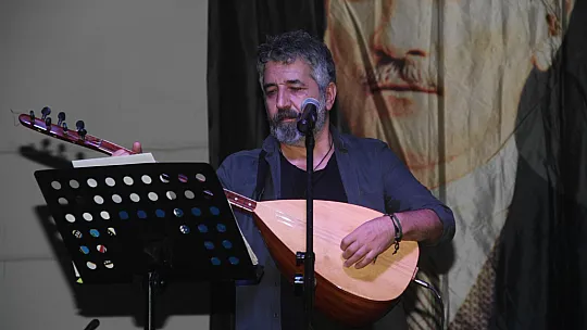 Ülkücüler Ali Kınık konserinde buluştu