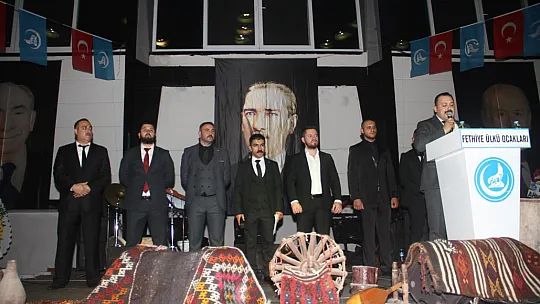 Ülkücüler Ali Kınık konserinde buluştu