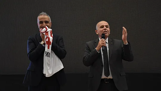Bekir Develi Muğla'da gençlerle buluştu