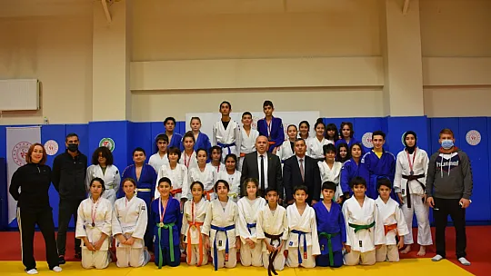 Okul Sporları Tüm Hızıyla Devam Ediyor